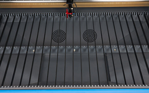 Omtech lasercutter