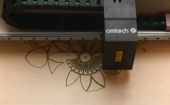 Präzisions-Lasermarkierung für Elektronik und Halbleiter