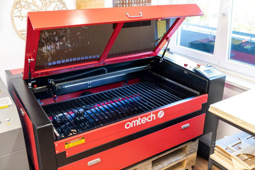Omtech lasercutter